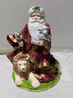 1995 House Of Lloyd Christmas Around the World Peaceful Kingdom Santa Music Box